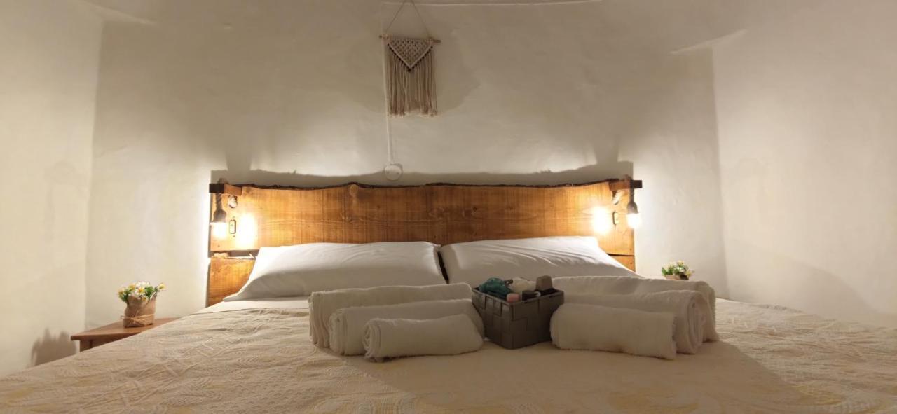 Trullo Petronella Villa ชิสแตร์นีโน ภายนอก รูปภาพ